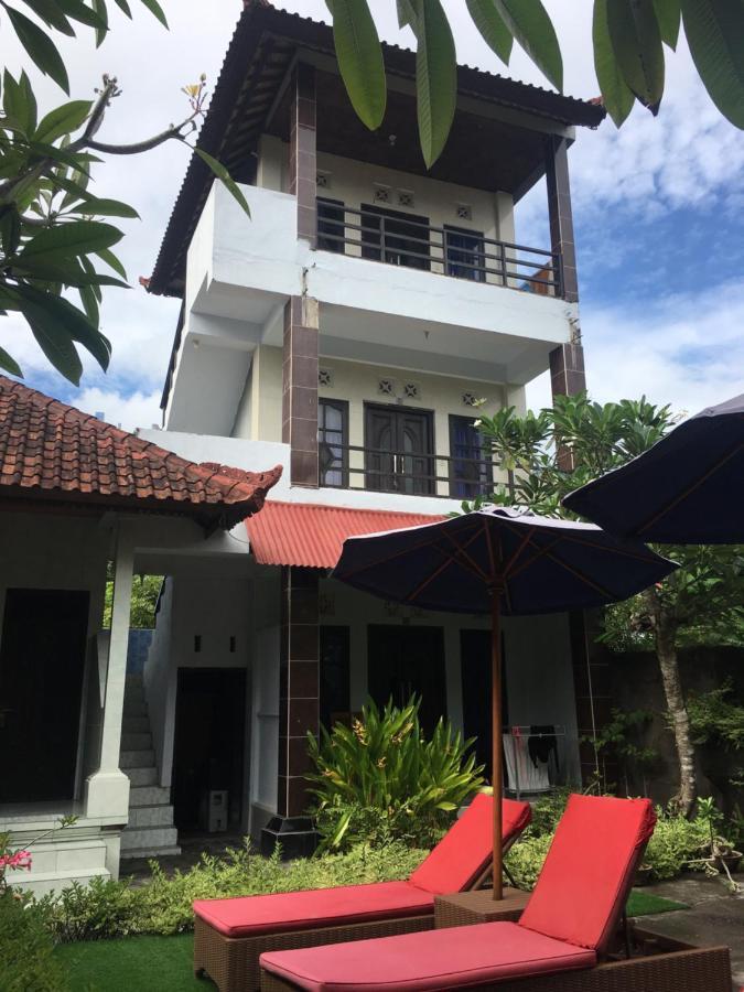 Wahyu Homestay 1 Nusa Lembongan  Exterior photo