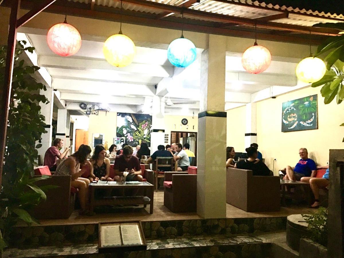 Wahyu Homestay 1 Nusa Lembongan  Exterior photo