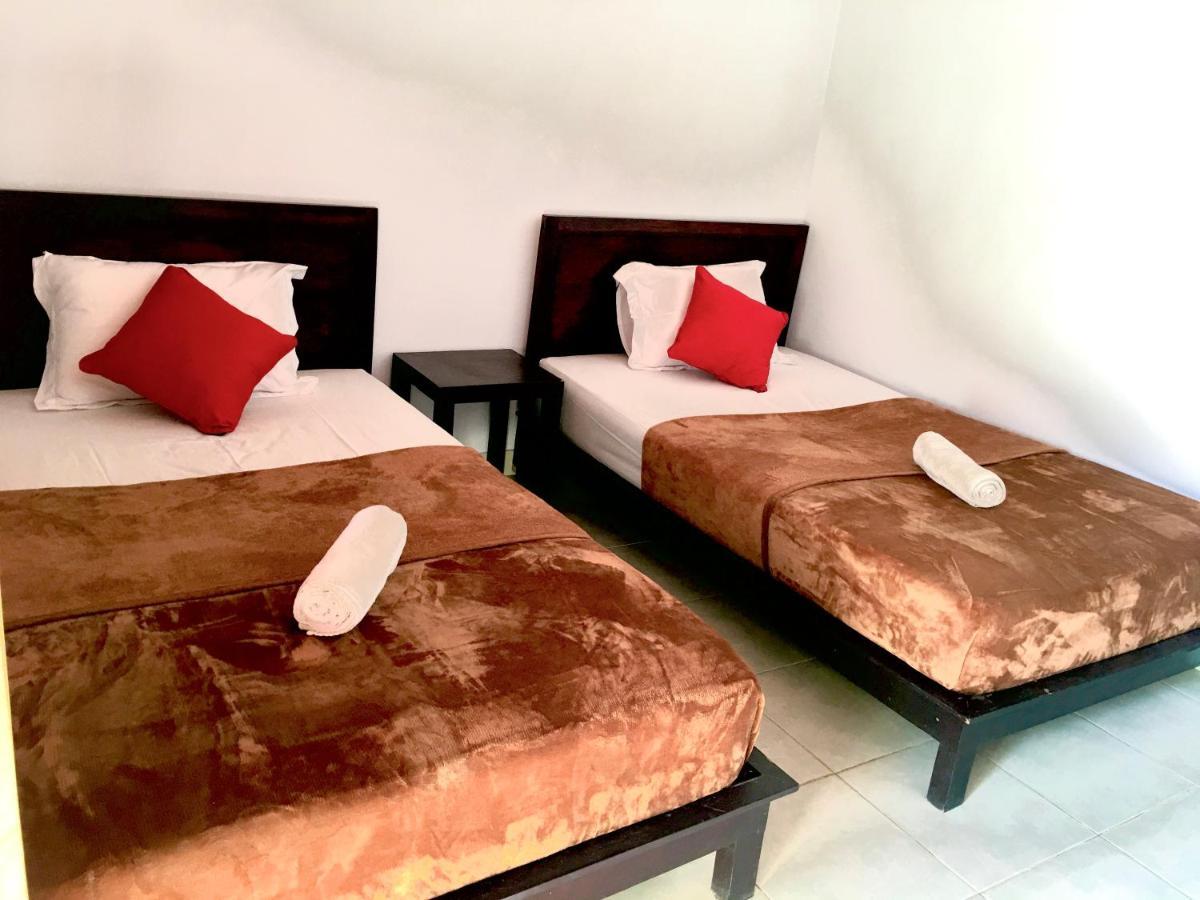 Wahyu Homestay 1 Nusa Lembongan  Exterior photo