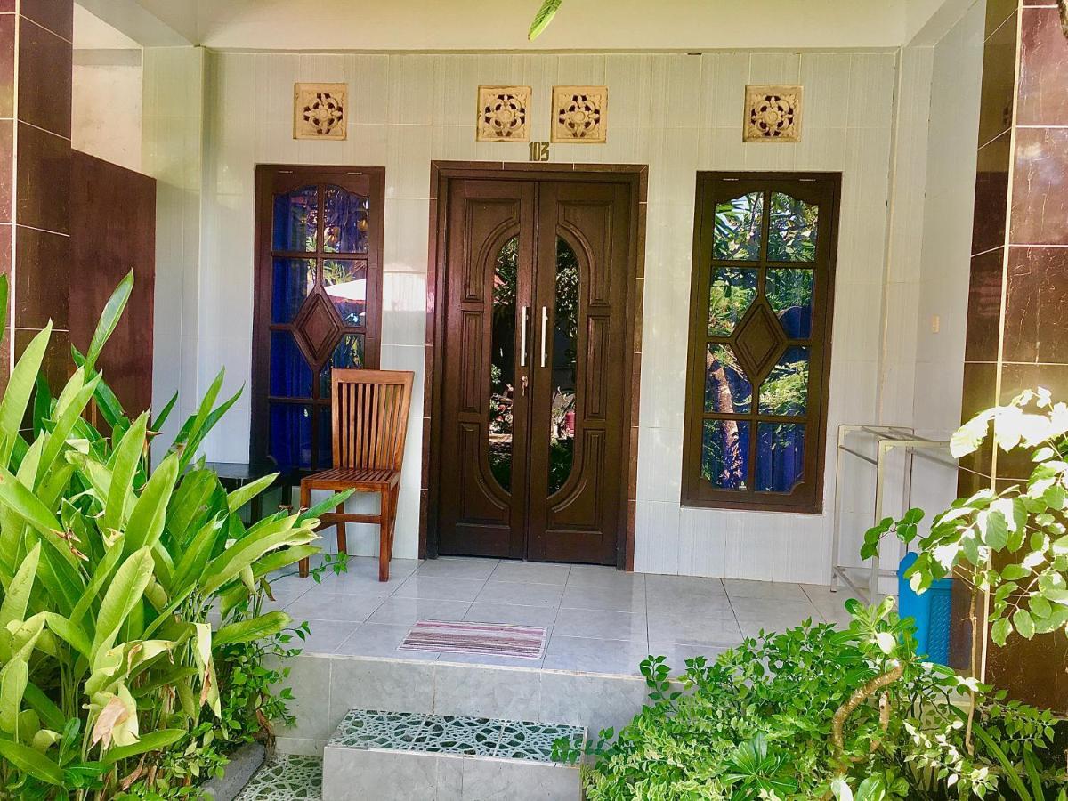 Wahyu Homestay 1 Nusa Lembongan  Exterior photo